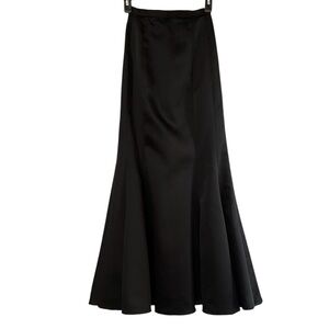 Vintage‎ Cache Black satin finish Flared hem Maxi skirt Size 2 Formal Evening